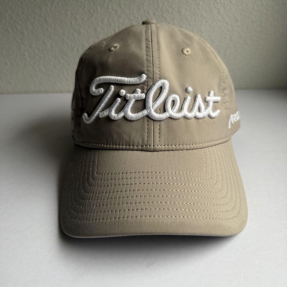 Titleist FJ Footjoy Pro V1 Golf Hat Men Adjustable Strap Cap Khaki Beige Stretch
